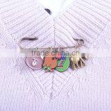 Custom Logo Animal Acrylic Charms Brooch Cute Design Charms Safety Pins for Children Garment thumbnail-2
