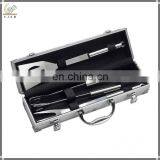 Aluminium Case With 3pcs Bbq Accessory Tools thumbnail-1