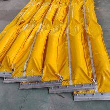 Heavy Duty PVC Oil Containment Boom With Hose Specialized Floating Barrier for Weed Spill Control thumbnail-3
