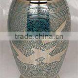 Brass Urns For Cremation thumbnail-1