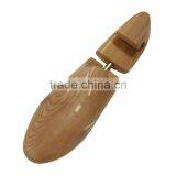 Single Tube Irregular Shape Wooden Material Cedar Wood Type Shoe Tree With Camber End for Easy Hanging