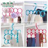 Plastic Cloth Hanger thumbnail-5