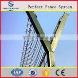 Heavy Duty Razor Barbed Triangle Bending Welded Wire Airport Fence With Y Post thumbnail-3
