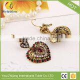 Retro Bohemian Dirr Heart-shaped Resin Gold Plated Ear Clip thumbnail-3