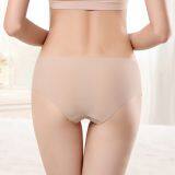 (MOQ 12pcs) Yun Meng Ni Sexy Underwear Ice Silk Seamless Ladies Brief Hot Sale Cheeky Panties thumbnail-3