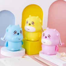 Creative Student Supplies Cute Pencil Sharpener Cartoon Children Stationery Hand Pencil Sharpener Kindergarten Gift Pencil Sharpener thumbnail-2