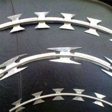 Customizable Sharp Barbed Wire for Easy and Convenient Installation thumbnail-3