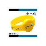 RFID PVC WRISTBAND thumbnail-3
