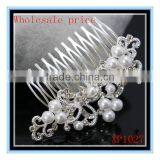 Newest Design White Pearl and Crystal Flower Wedding Bridal Claw Clip Hair Accessories Comb
