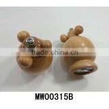 Beatiful Wooden Pepper Mill thumbnail-1