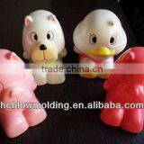 Plastic Piggy Bank Coin Box thumbnail-1