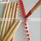 Two Times Varnished Eucalyptus Wooden Rake Handle Tapered End 150*2.5cm thumbnail-1