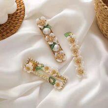Flower and Pearl Hairpin thumbnail-3