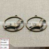 Wholesale Metal Plating Zinc Alloy Hollow Out Cuckoo Bird Pendant thumbnail-3