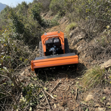 Vigorun Tech MTSK800 Self Propelled Cordless Remote Operated Tracked Flail Mower 420cc Working Degree 0-40 Cutting Width 800mm thumbnail-1