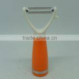 PLASTIC KITCHEN TOOL "Y" PEEPER