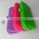 Multi-functional Fashional Kiss Lock Silicone Coin Purse thumbnail-1