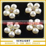 Fashion Acrylic Rhinestone Pearl Button Wholesale thumbnail-2