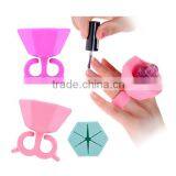 Silicone Nail Polish Bottle Holder, Wearable Nail Polish Holder, Nail Art Polish Finger Stand Ring thumbnail-1
