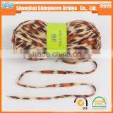 China Knitting Yarn Gold Supplier Hot Wholesale 100 Polyester Chenille Yarn With a Low Price thumbnail-2