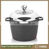 Non Stick Kitchen Supplies 24cm Cast Iron Mini Casseroles With Enamel Coated