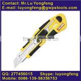 Utility knife with pencil sharpener