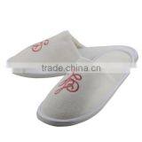 Disposable 100% Cotton With Beautiful Embroidery Hotel Slippers thumbnail-1