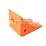 2.1kg PU Wheel Chock Blocks for Parking thumbnail-4