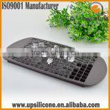2015 Hot Selling New Design Food Grade 160(10*16 )mini Square Silicone Ice Cube Tray thumbnail-5