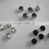 Rhinestones in Silver Claw Setting With Two Prongs thumbnail-1