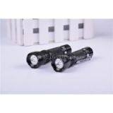 Zoomable Led Flashlights Torches thumbnail-2
