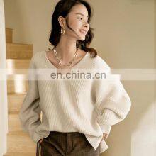 Женский вязаный свитер с рибкой, V-образным вырезом, плюс-размером, фонариковыми рукавами, шерстяным волокном и разрезом по низу thumbnail-5