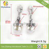 Fashion Diamond Pearl Drop Shape Earring for Women thumbnail-4