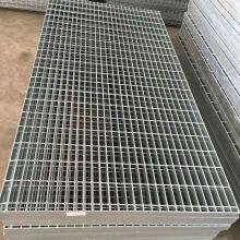 Hot Dipped Galvanized Steel Grating Anti-Rust Corrosion Resistant for Outdoor Use thumbnail-3