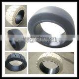 Factory Supply WonRay Brand 21x7x15 12x5x8 15x5x11 1/4 Forklift Press on Solid Tires for Sale thumbnail-1