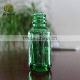 China Manufacture 100ml Green Boston Round Bottle With Srcew Cap thumbnail-1
