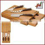 OEM/ODM Environmental Bamboo Cutting Board for Sale HCGB8062 thumbnail-4