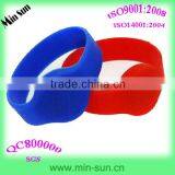 Pop Hot Latest Chip Ntag203 Waterproorf Rfid Wristband thumbnail-1