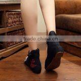 Women Casual Buckle Strap Old Beijing Shoes Pointed Toe Peiking Opera Embroidered Ladies Cotton Flats Oxford Sole No Logos thumbnail-3