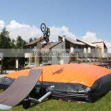 Wholesale Snowboard Inflatable Stunt Bag ,big Airbag Price for Sport Games thumbnail-1