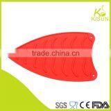 Heat-resistant Silicone Iron Mats in Iron Shape thumbnail-2