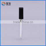 Transparent Plastic Cosmetic Packaging Lip Gloss Tube thumbnail-1