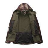 Hunting Realtree Camouflage Softshell Men's Jacket thumbnail-2