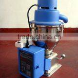 Automatic plastic feeding machine/powder charging machine