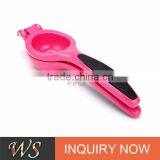 WSCCHH069 Famous and High Quality Lemon Squeezer With Silicone Handles thumbnail-3