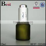 China Cosmetic Dark Green Frosted 15ml Glass Bottle With Screen Printing Black Pump Dropper for Cosmetic Essence Perfume thumbnail-3
