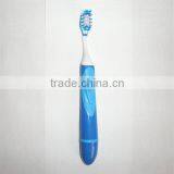 Clarge Head Cheap Electirc Toothbrush With Changeable Head and Battery