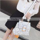 Zm50181b New Style Fashion Lady Bag Hollow Out Flowers pu Handbag Women thumbnail-3
