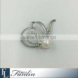 New Fashion Rhinestone Freshwater Pearl Brooch thumbnail-1