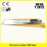 China Factory Hand Tool Utility Knife Cutter With New Insulation Plastic and Silver Color thumbnail-2